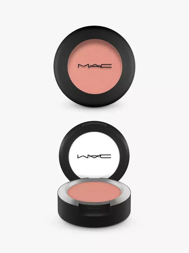 Матовые тени для век Powder Kiss Soft Matte MAC, Strike A Pose — фото 2