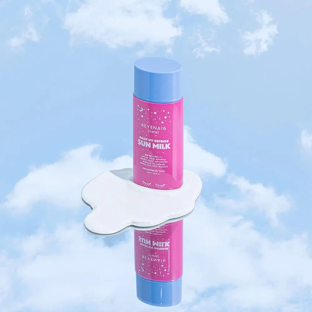 Солнцезащитный крем для лица REYENA16 Daily UV Defense Sun Milk SPF 50+ PA++++ 50 мл — фото 4