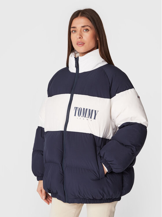 

Пуховик оверсайз Tommy Jeans, синий