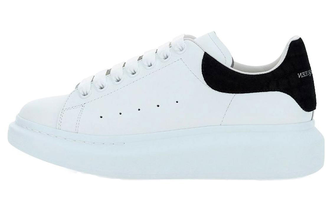 Кроссовки Alexander McQueen Oversized Suede Croco, белый/черный