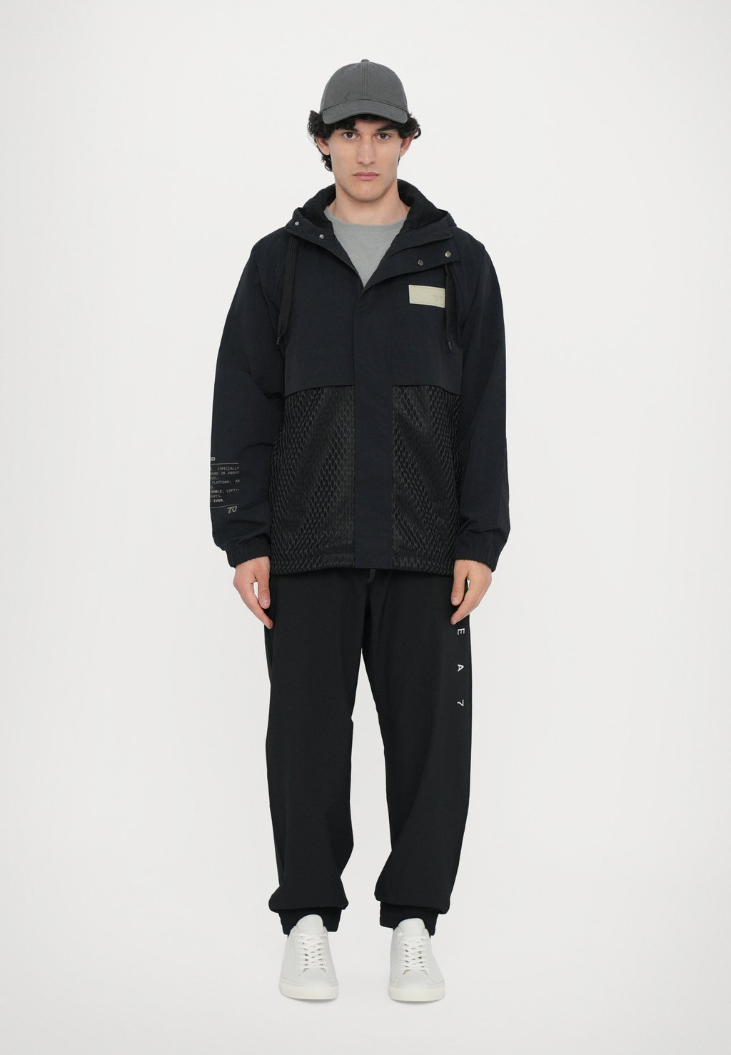 

Куртка для активного отдыха BLOUSON JACKET UNISEX EA7 Emporio Armani, черный