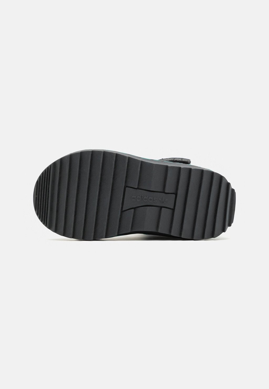 

Ботильоны на шнуровке SUPERSTAR TREK UNISEX adidas Originals, черный