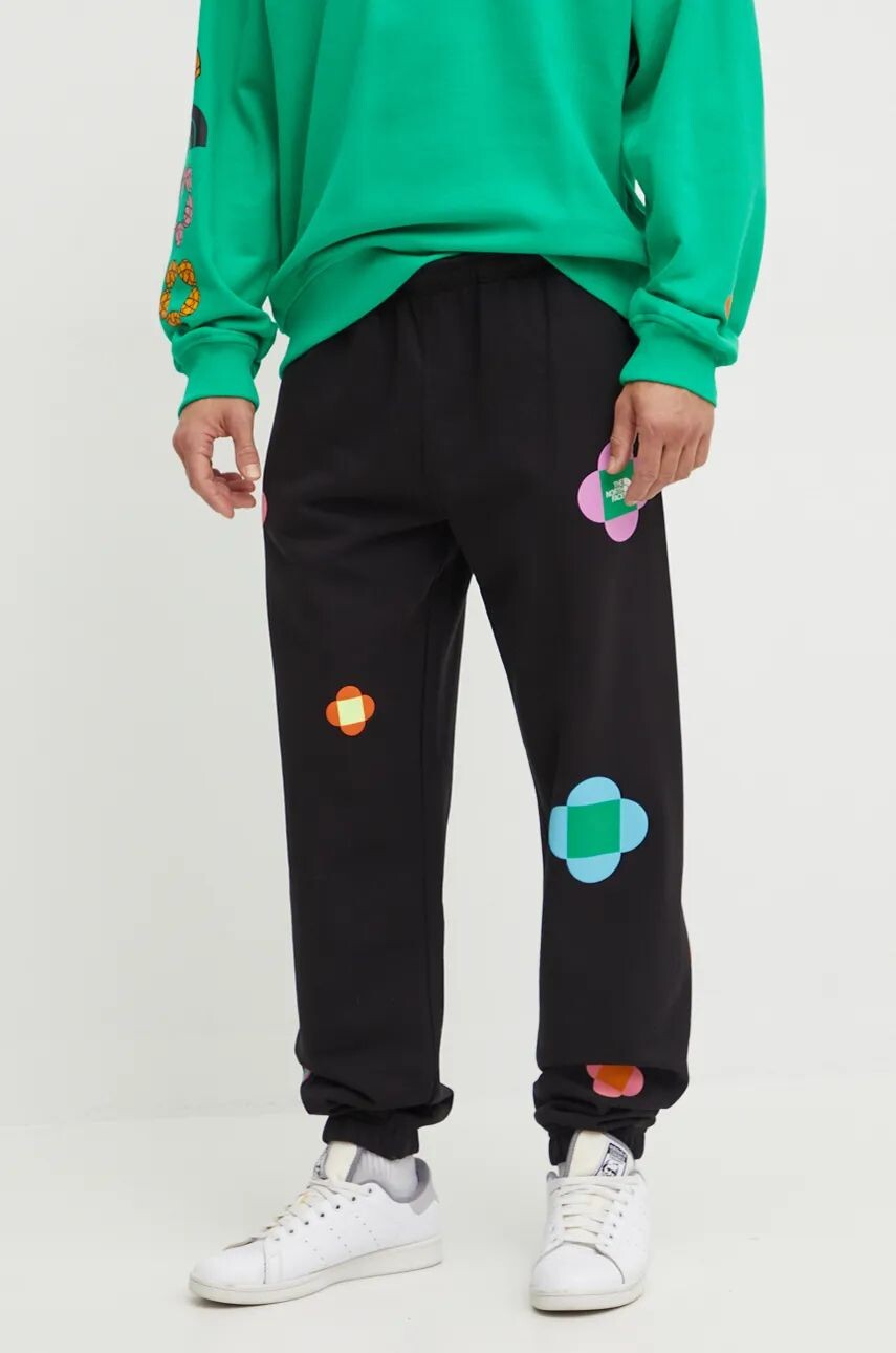 

Хлопковые спортивные брюки The North Face TNF x Yinka Ilori, черный
