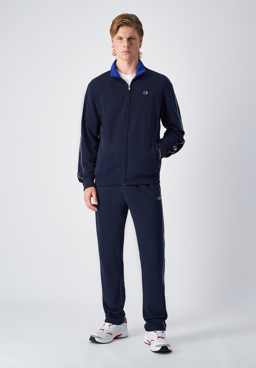 

Спортивный костюм ICONS SUIT SET Champion, темно-синий