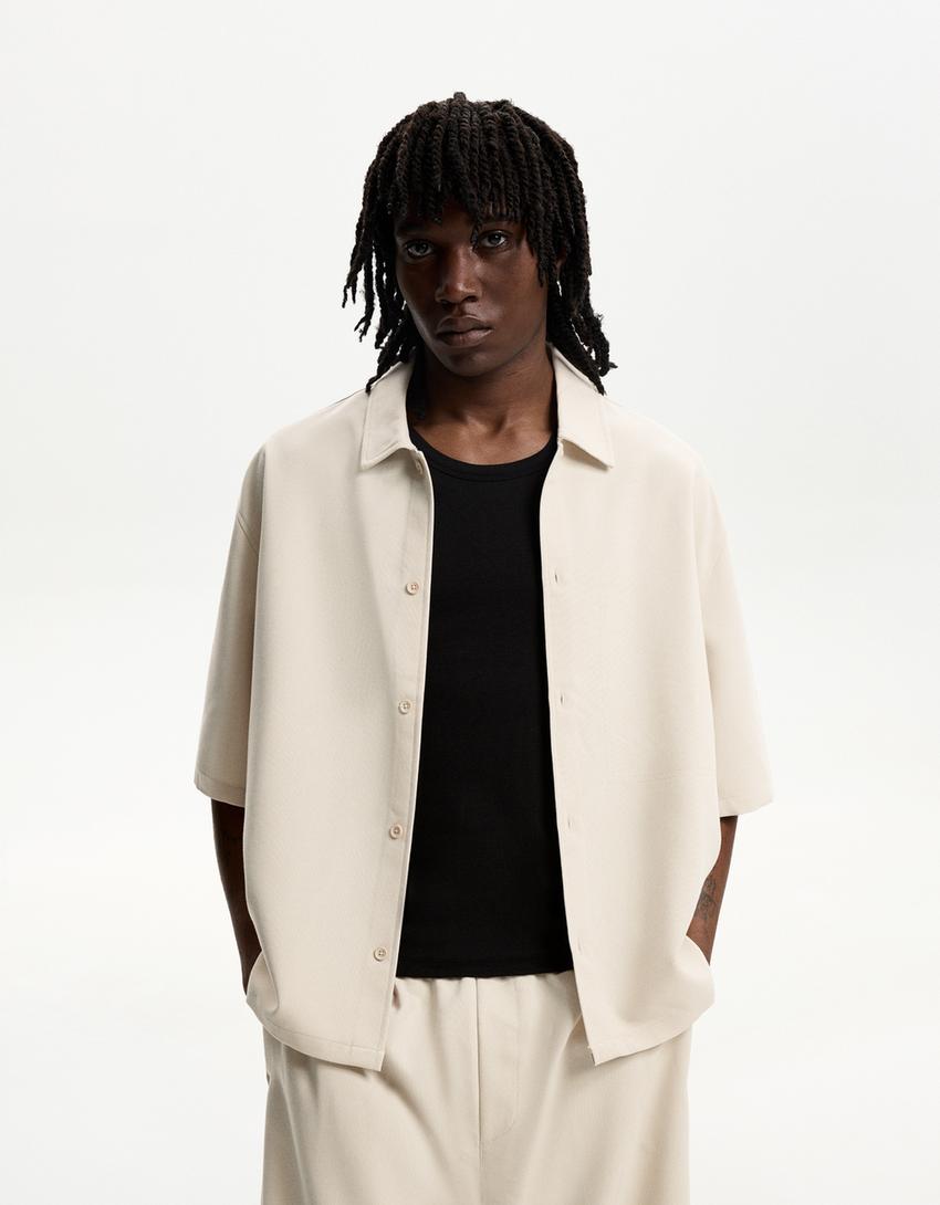 

Рубашка свободного кроя с короткими рукавами Bershka, бежевый