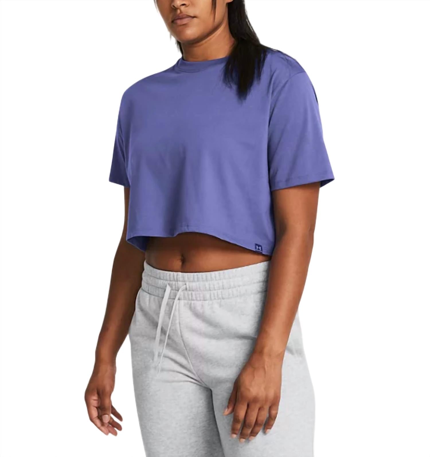 

Укороченная рубашка Campus Boxy Crop с коротким рукавом в цвете Starlight/celeste Under Armour