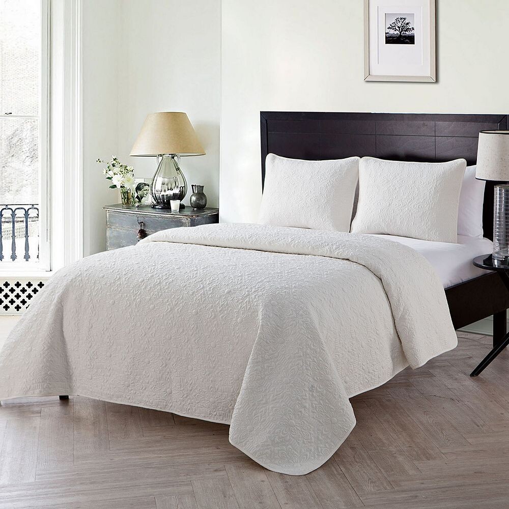 

Комплект одеял с тиснением VCNY Home Caroline, белый