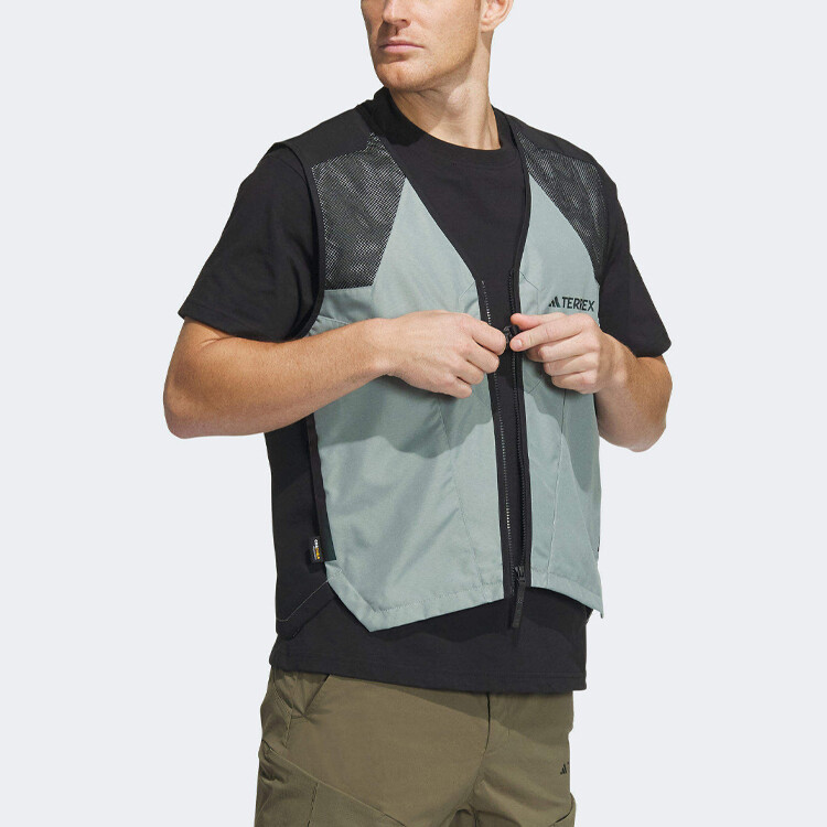 Жилет мужской Adidas Terrex Vest, зеленый — фото 4