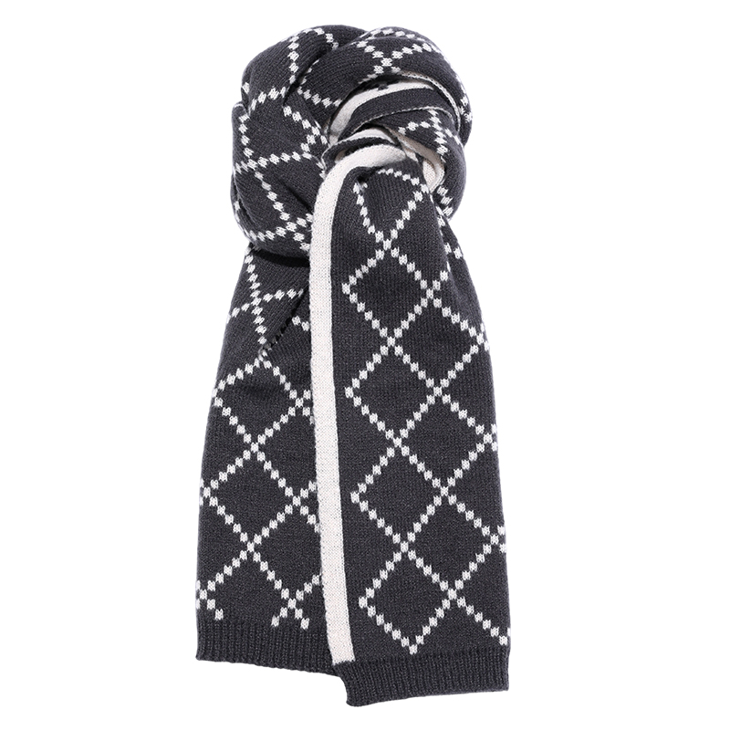 

Шарф из полиэстера Unisex 361°, knitted fabric plaid-черный[double-sided wearable]