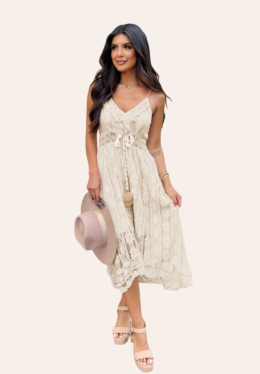 

Платье макси V Ausschnitt Floral Quasten Spaghetti Hi-Low Party Boho Beach Cupshe, бежевое