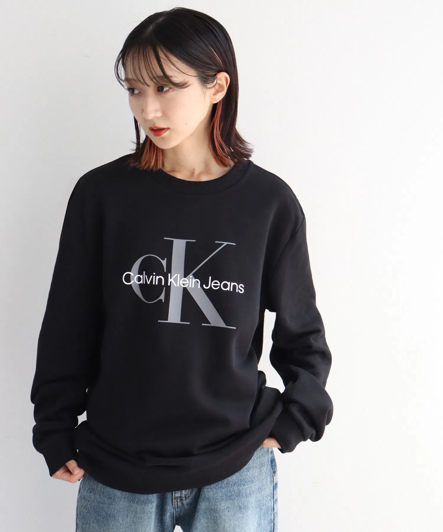 【Calvin Klein】 Толстовка с круглым вырезом и монограммой, украшенная логотипом Monogram / Толстовка с круглым вырезом — фото 4