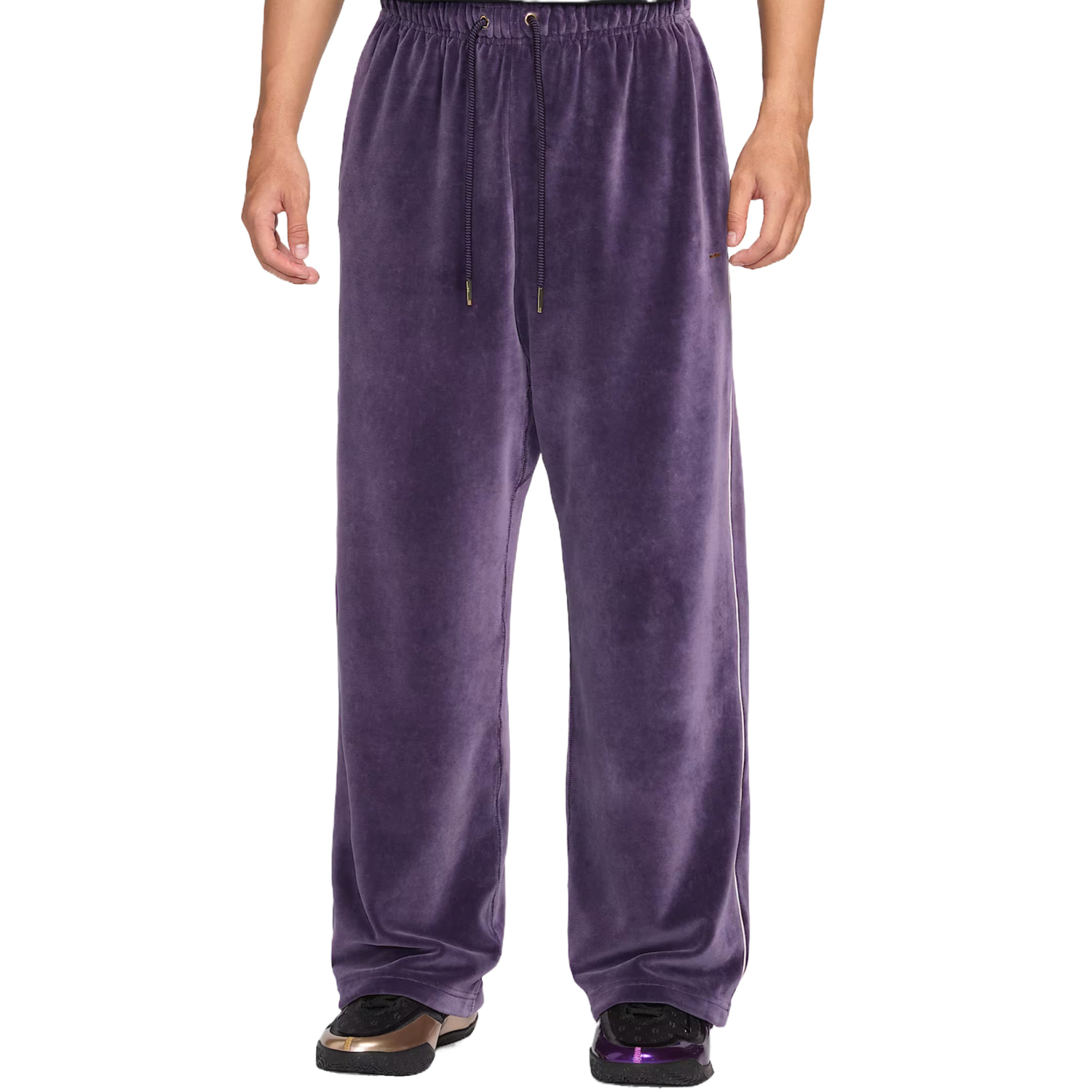 

Nike Повседневные брюки мужские Dynastic Purple Moderate Straight Fit