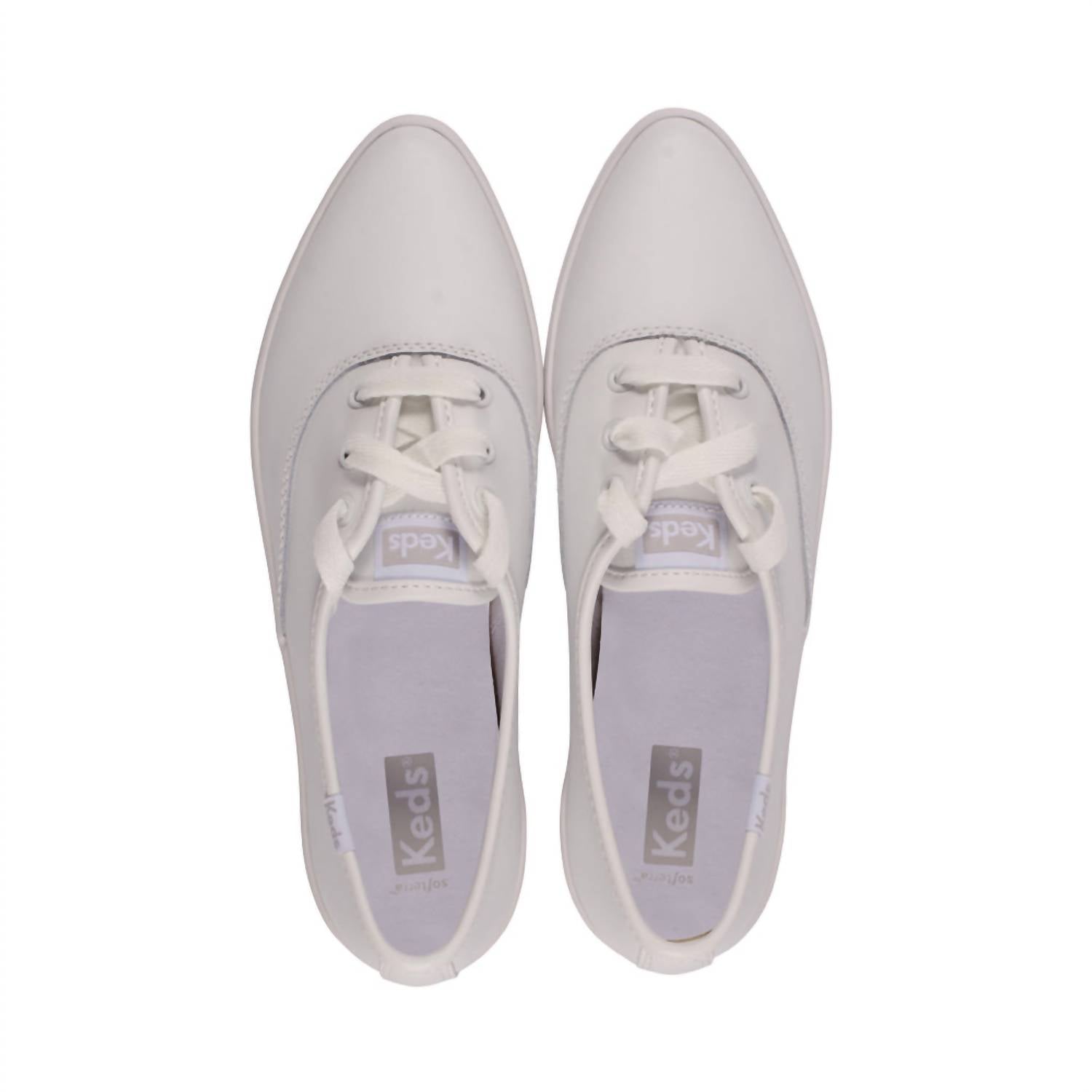 Женские кожаные кроссовки Point на шнуровке белого цвета Keds — фото 3