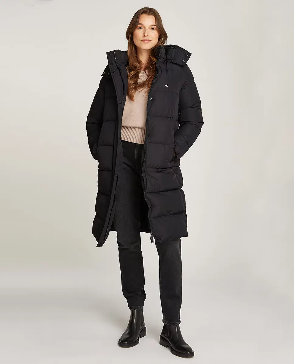 

Женский длинный пуховик с капюшоном Calvin Klein Jeans, черный