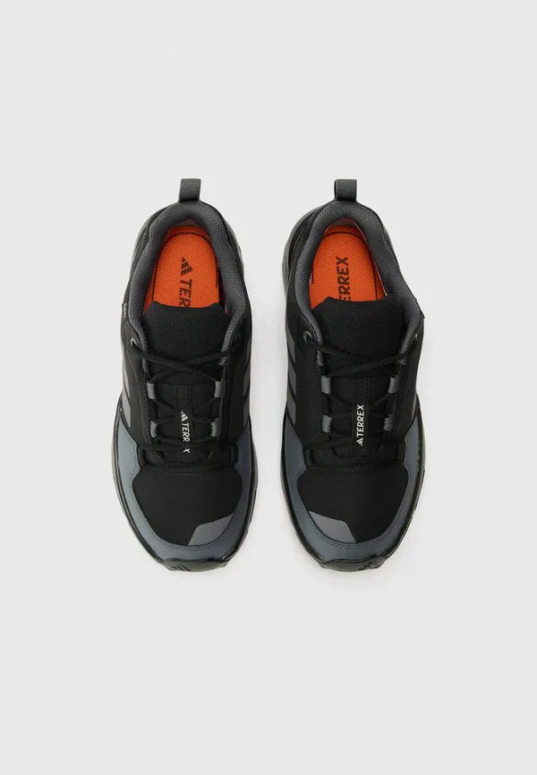 Походные ботинки ax4r r.rdy k Adidas Terrex, Black/Grey — фото 4