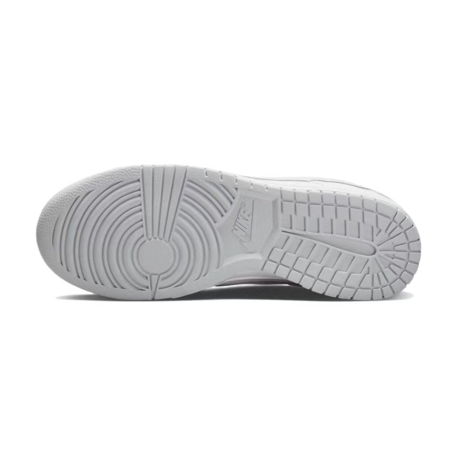 

Кроссовки Nike Dunk Skateboard Shoes Women's Low-Top White