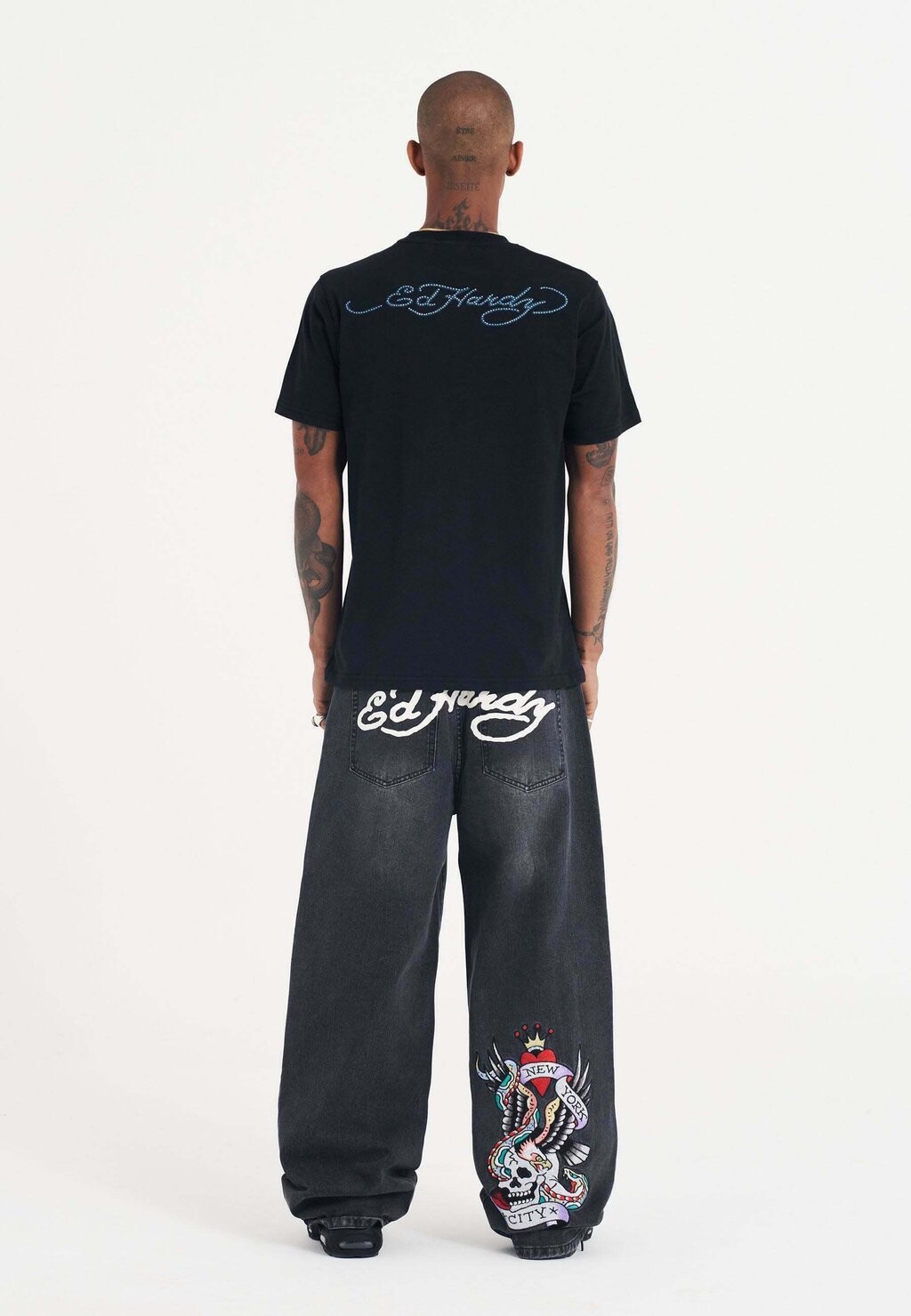

Футболка с принтом Ed Hardy, черный