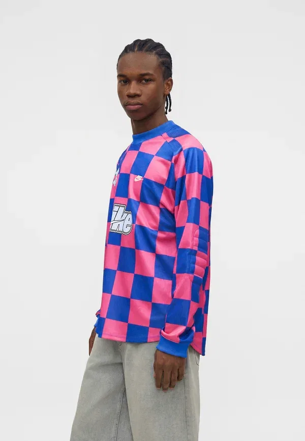Футболка вратарская с длинным рукавом Nike Sportswear, гостевая, game royal/pinksicle/hydrogen blue — фото 4