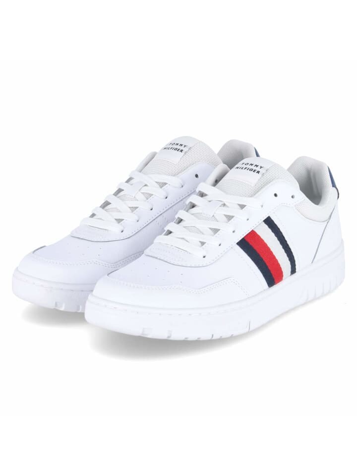 

Кроссовки на шнуровке Tommy Hilfiger Low Sneaker TH BASKET CORE, белый