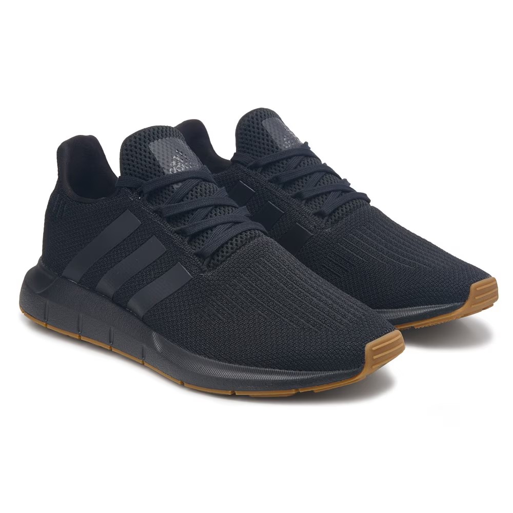 

Кроссовки Swift 1.0 Adidas, черный