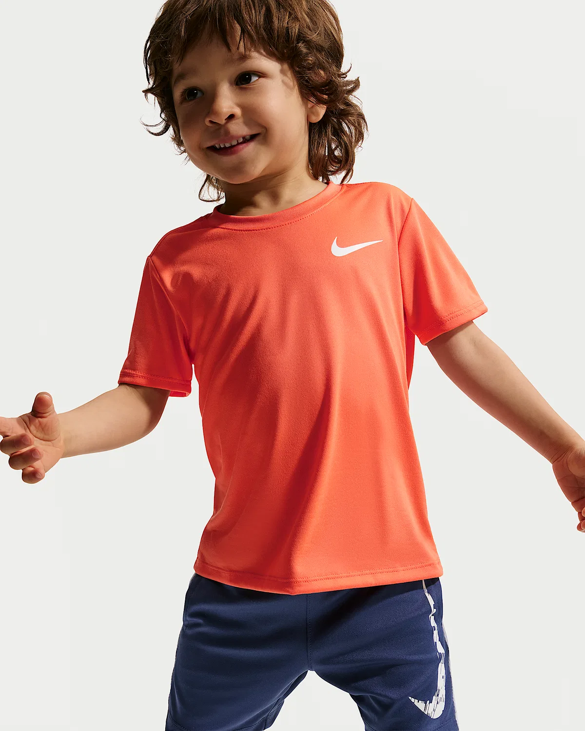 Детская футболка Nike Dri-FIT Legend, Turf Orange — фото 3
