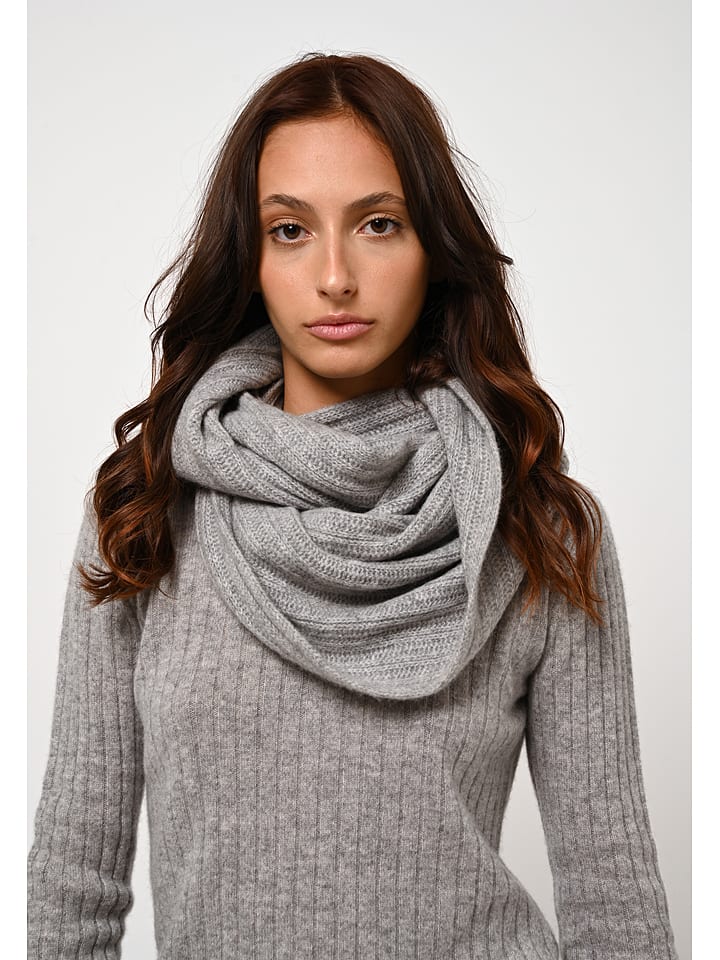 

Шарф AUTHENTIC CASHMERE