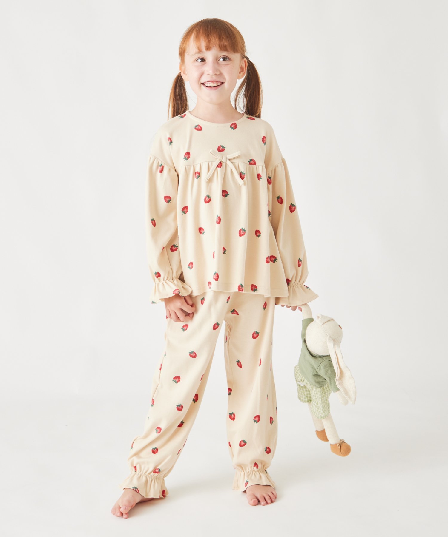 Девичья домашняя одежда с принтом по всей поверхности Ever Closet, Beige Strawberry