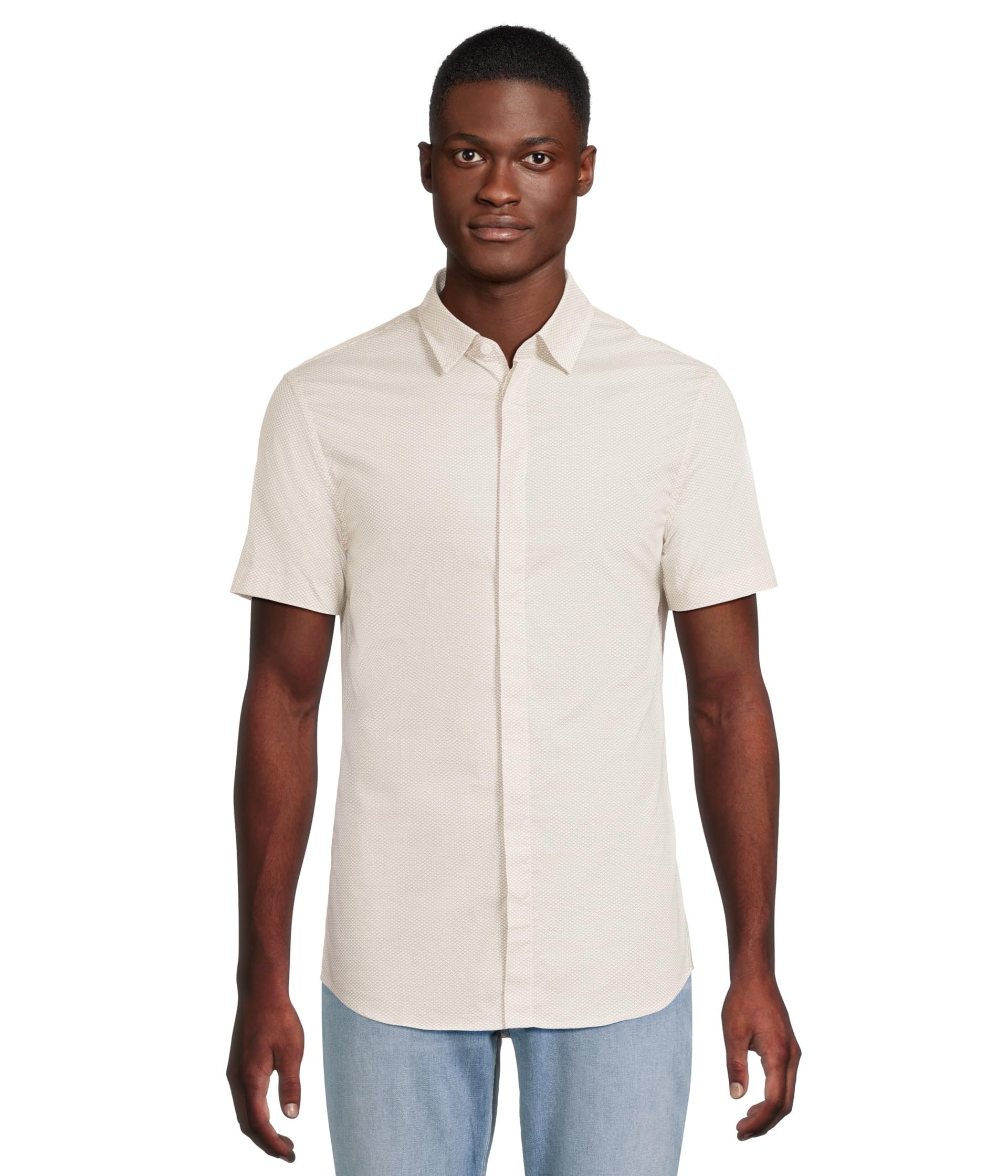 

Футболка Armani Exchange Short, цвет Off White Arrow Down