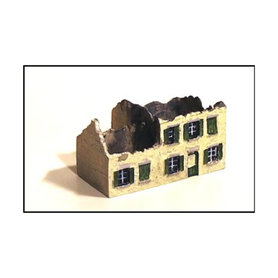 

Бомбед Аут Инн, Terrain Maker Pewter Buildings & Books