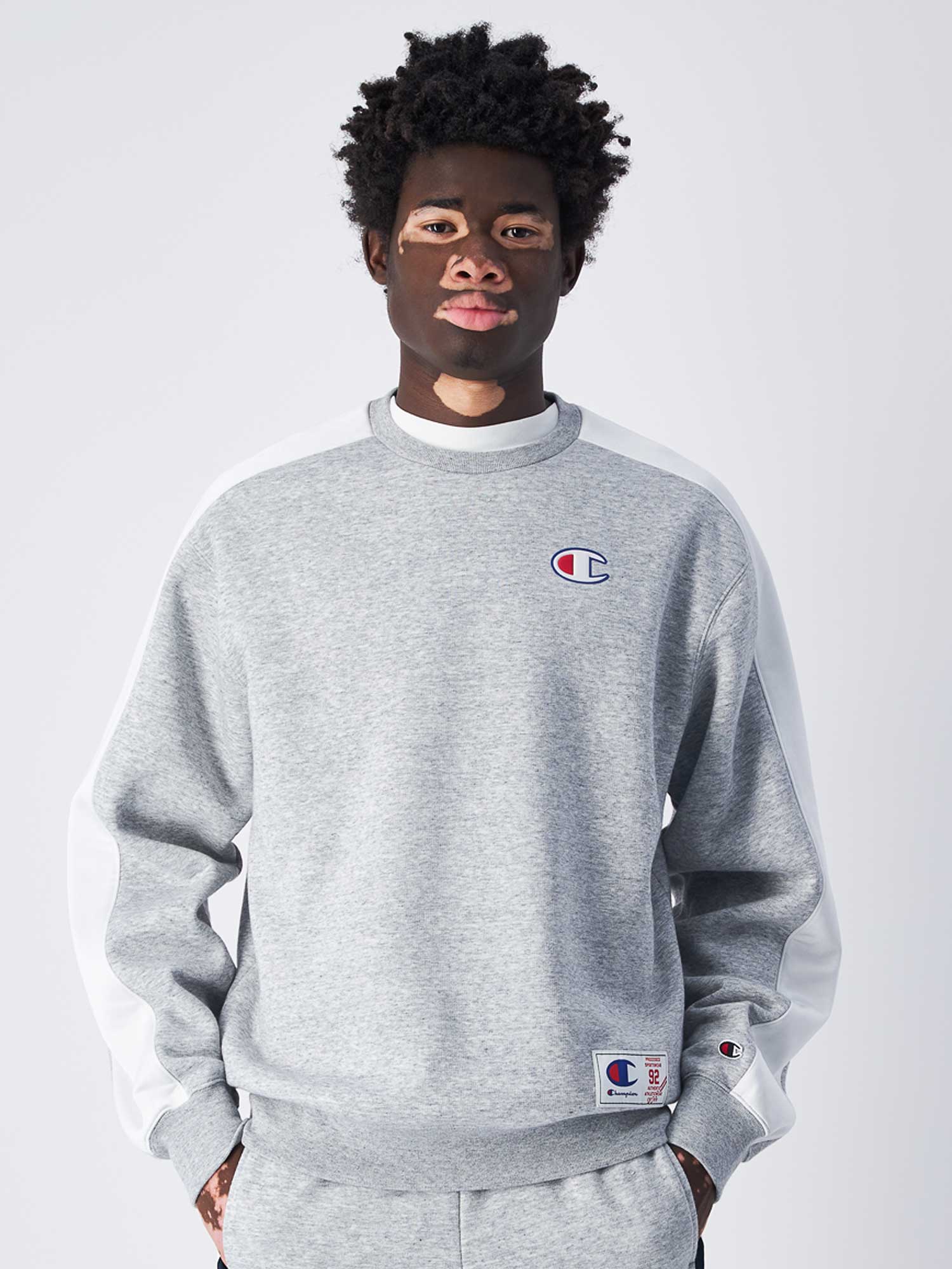 

Блуза Champion Crewneck Sweatshirt, серый