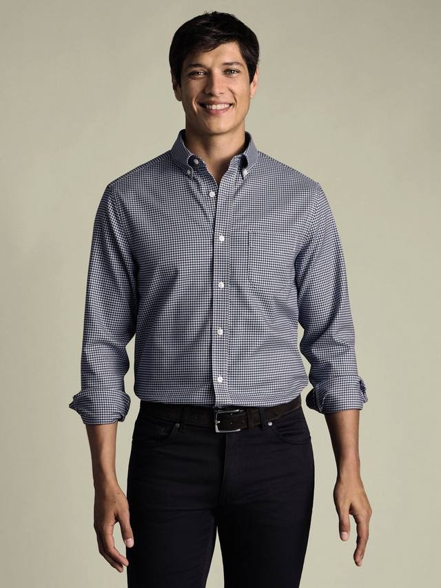 

Нержавеющая хлопковая рубашка в рубчик Regular Fit в клетку Charles Tyrwhitt, Ink Blue