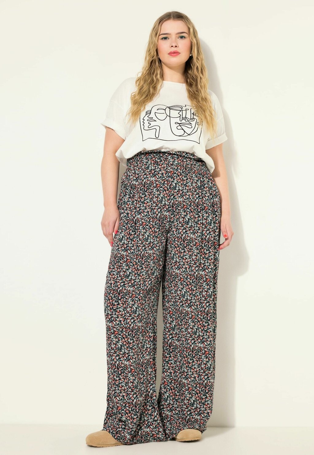 

Тканевые брюки HIGH WAIST MILLEFLEUR Studio Untold, черный