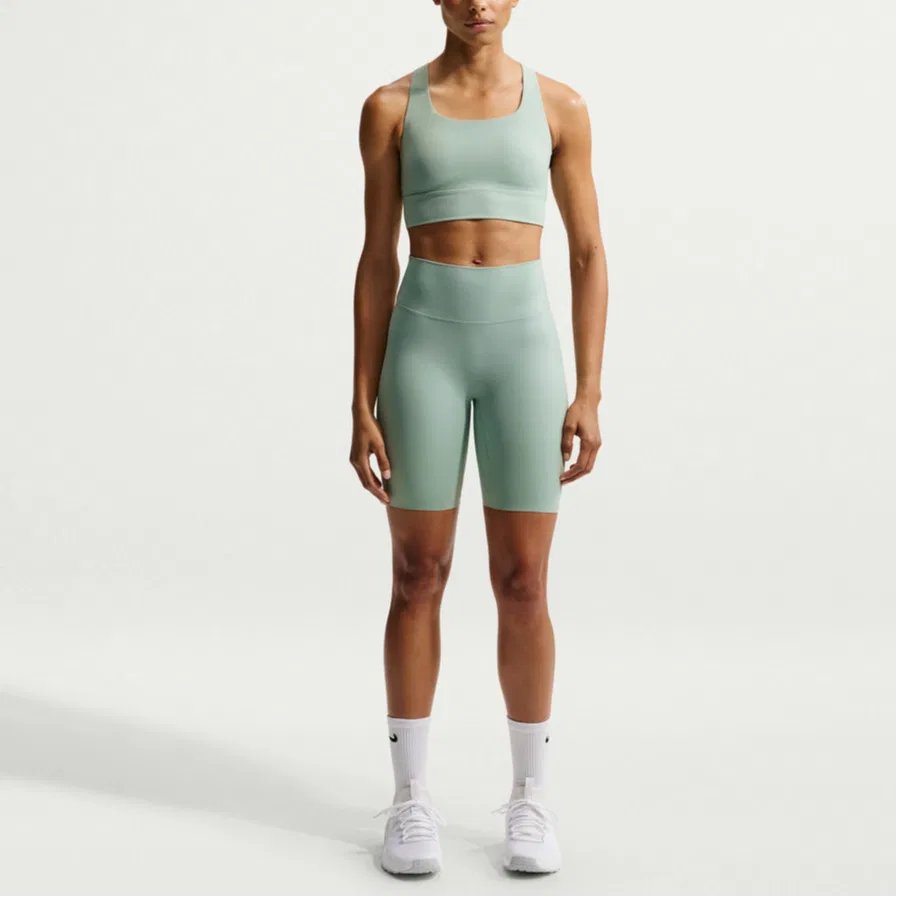 Спортивные шорты Nike Zenvy светло-зеленые — фото 3