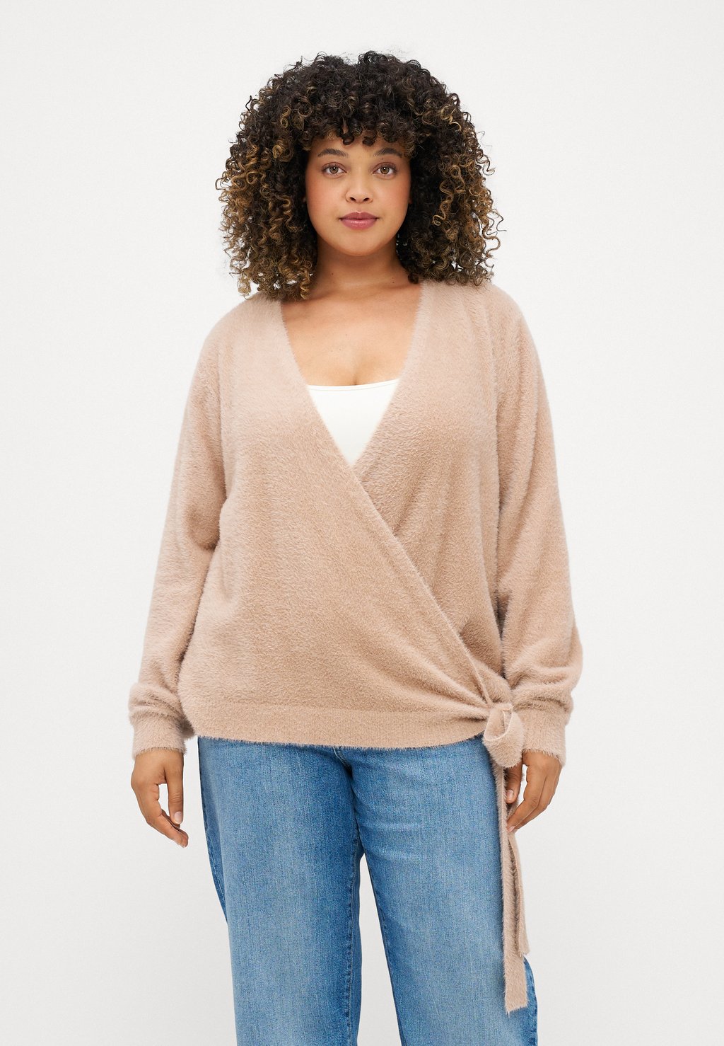

Джемпер CARAMANDA V NECK WRAP ONLY Carmakoma, светло-коричневый