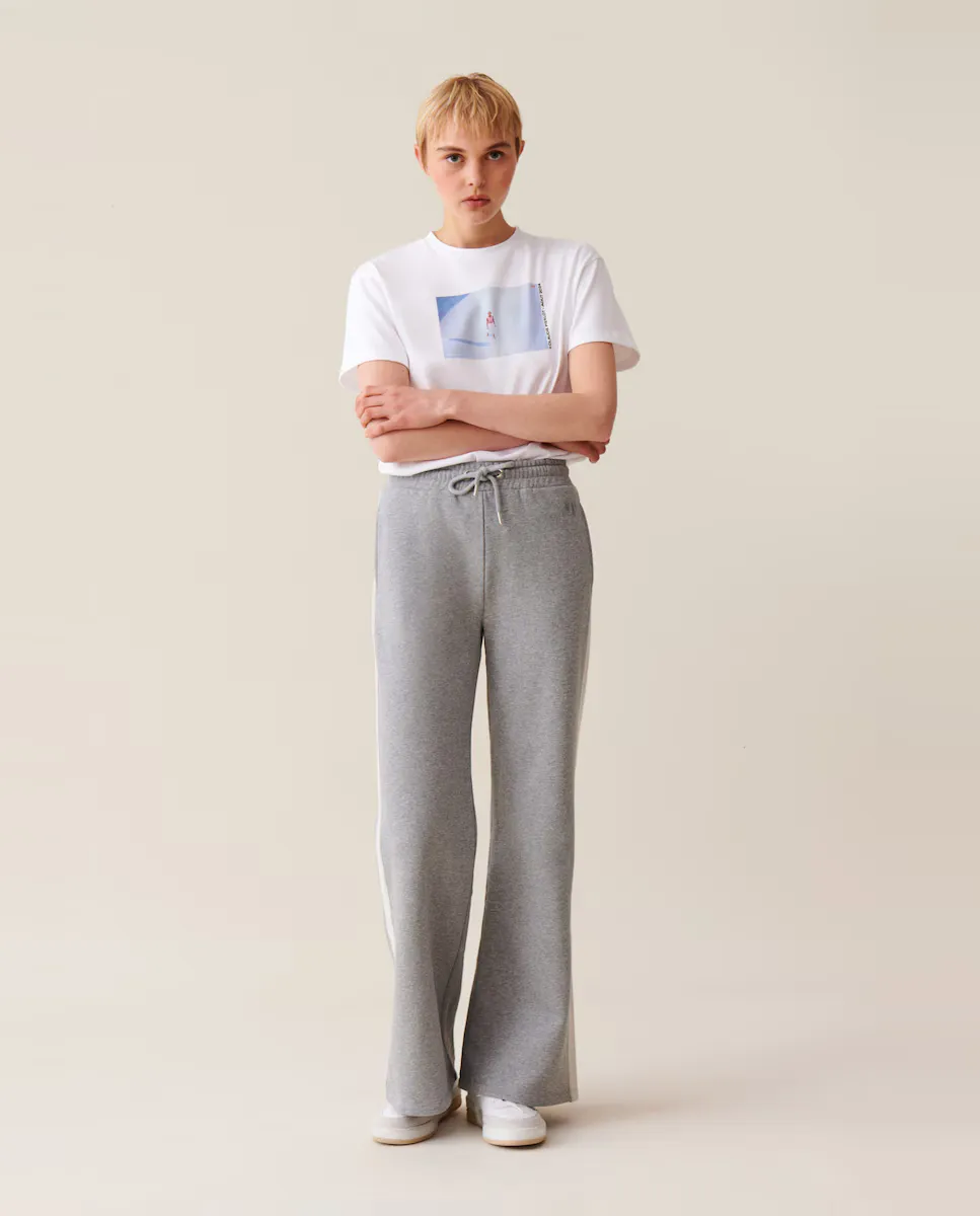 

Контрастные и удобные серые женские брюки Claudie Pierlot