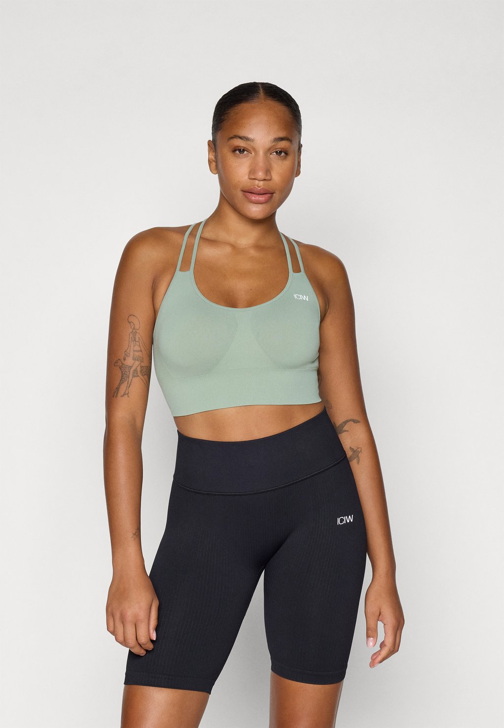 

Спортивный бюстгальтер средней поддержки DEFINE SEAMLESS BRA ICANIWILL, светло-зеленый