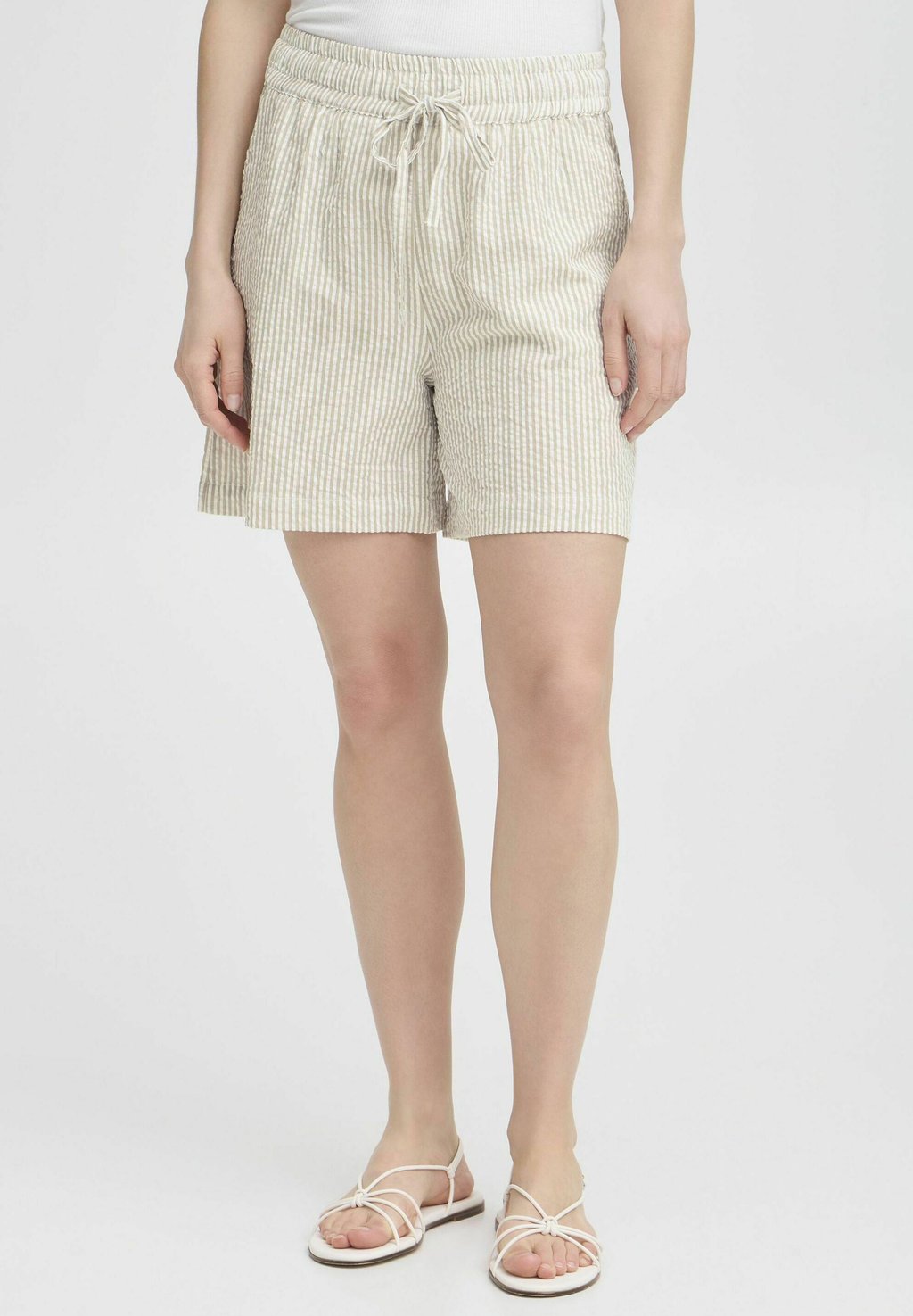 

Шорты FRCAYLA Fransa, цвет Silver Mink Stripes