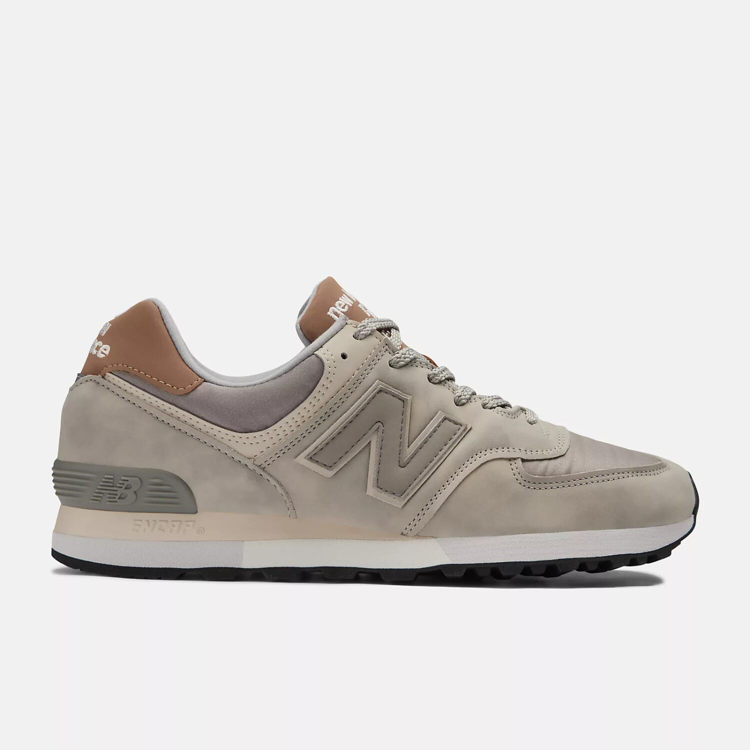 

Мужские кроссовки New Balance, серый