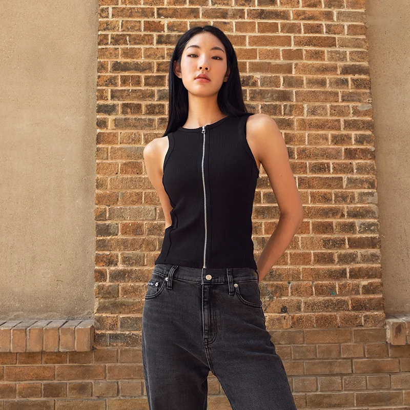 Футболка-майка женская умеренного прямого кроя Calvin Klein, BEH-Space Black — фото 4