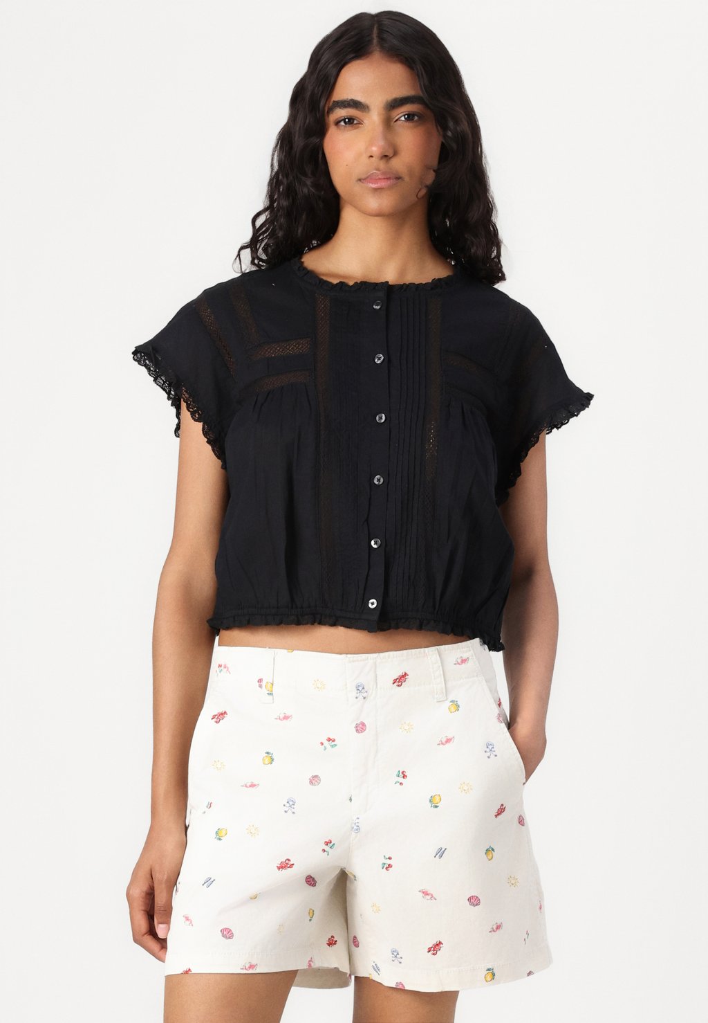 Блузка на пуговицах RUFFLE TRIM FASHION SHIRT GAP, черный — фото 4
