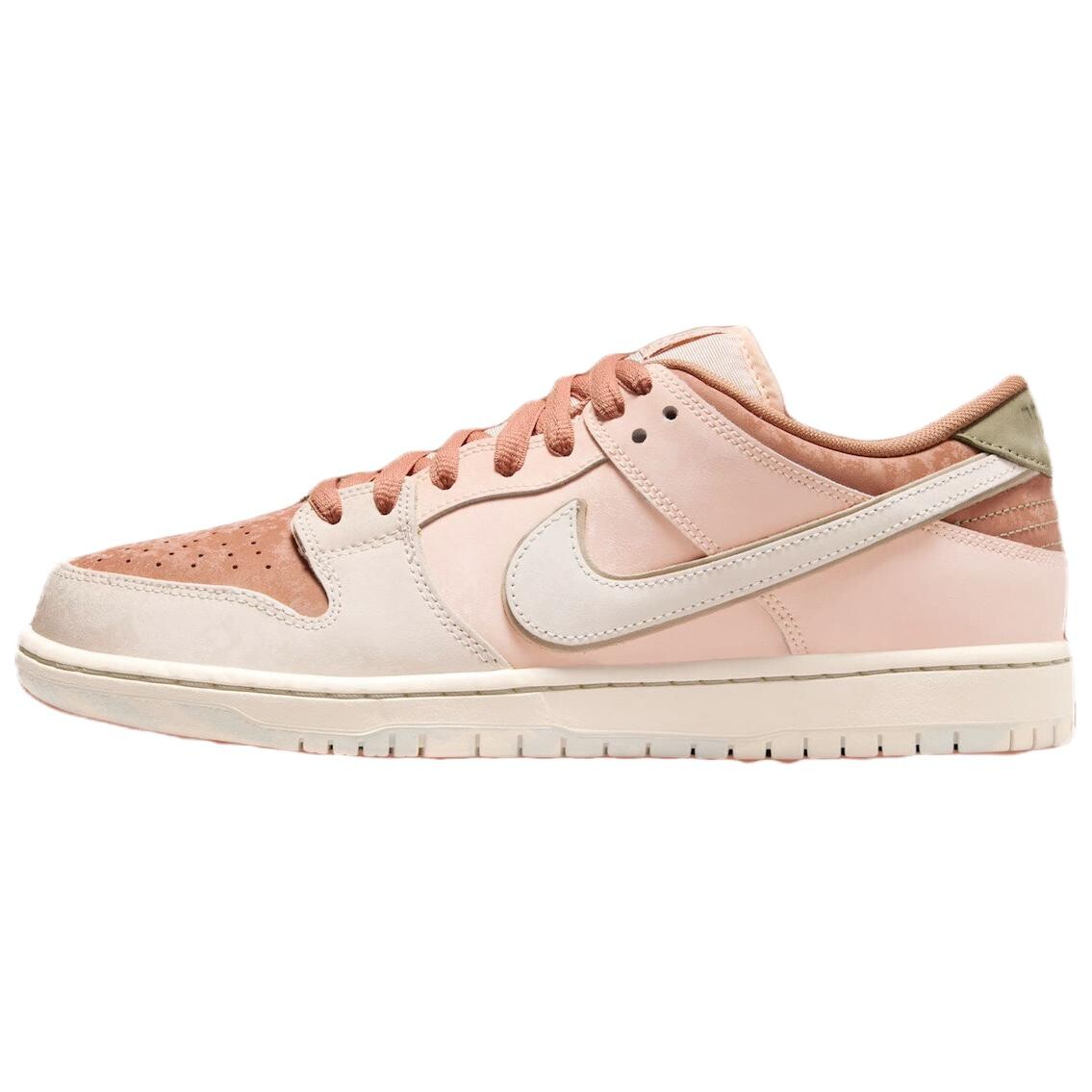 

Кроссовки Nike SB Dunk Low "City Of Dreams", коричневый