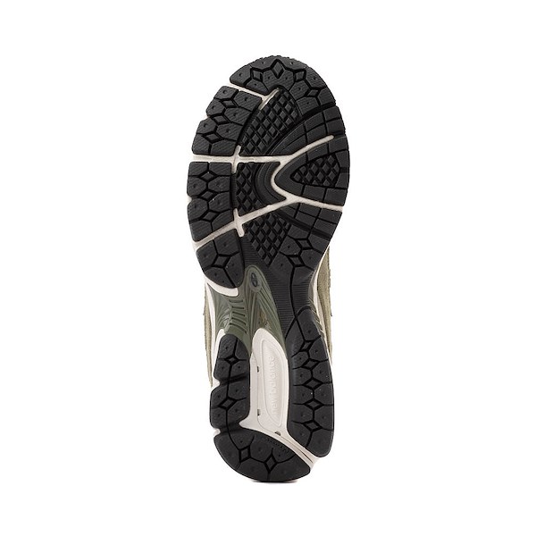 Кроссовки New Balance 2002R Athletic Shoe, цвет Dark Olivine/Olivine/Slate Grey — фото 3
