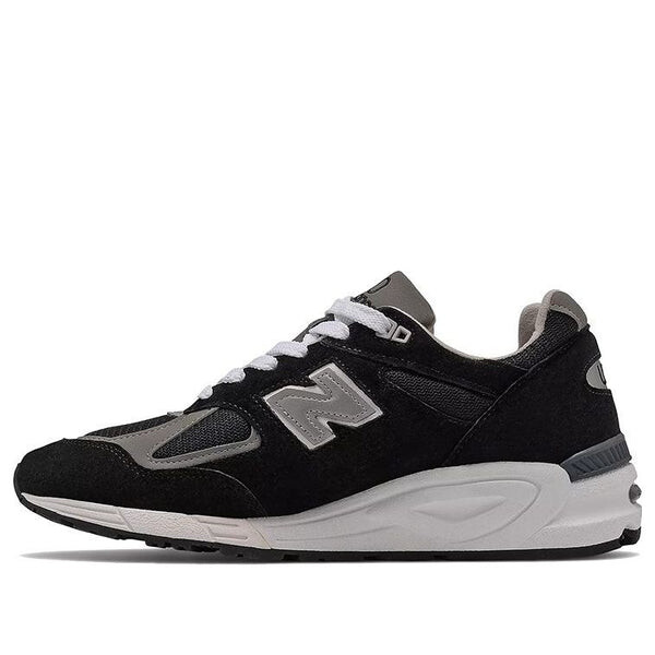 

Кроссовки 990v2 сделано в США New Balance, черный