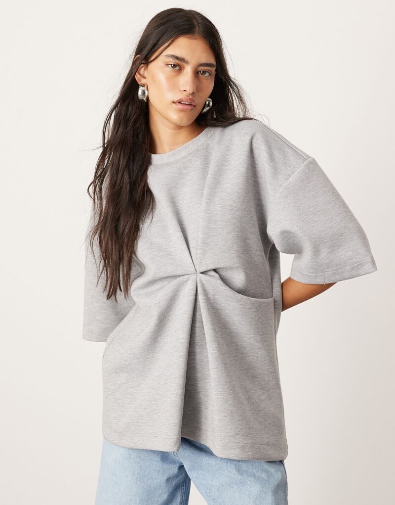 

ASOS Edition – серая стеганая футболка из джерси с узлом