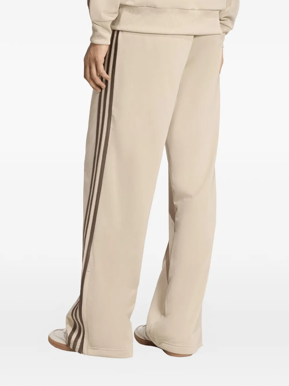 Широкие спортивные брюки в полоску Adidas, нейтральный — фото 2