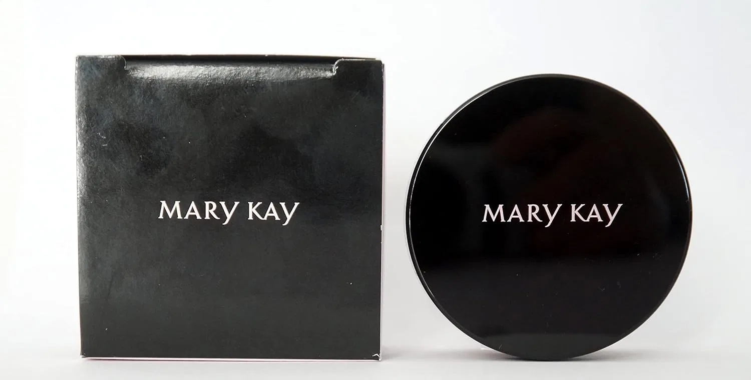Шелковистая фиксирующая пудра «Light Ivory» от Mary Kay Marykay — фото 2