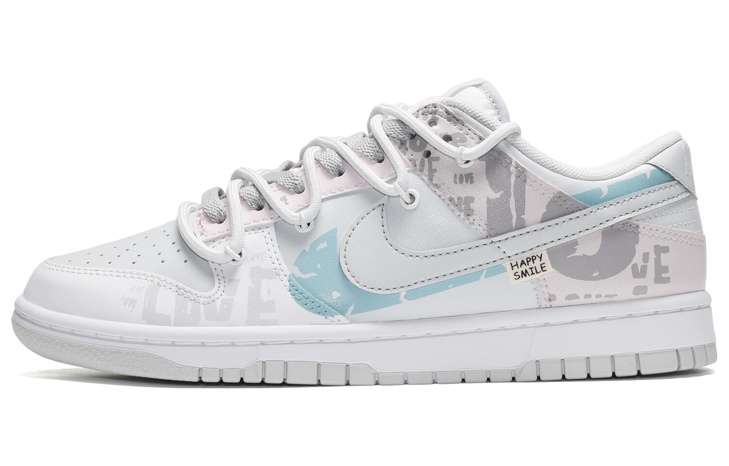 

Кроссовки Nike Dunk, белый