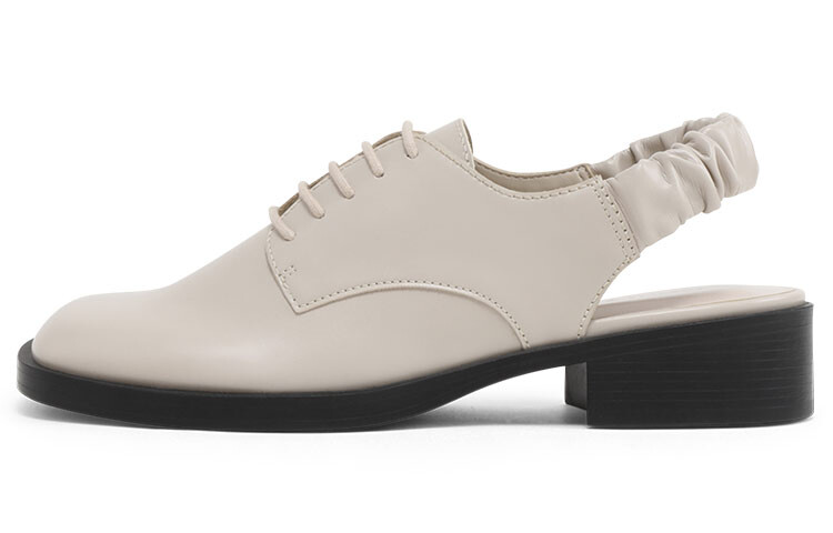 

Туфли Mary Jane женские низкие розовые/белые Charles&Keith