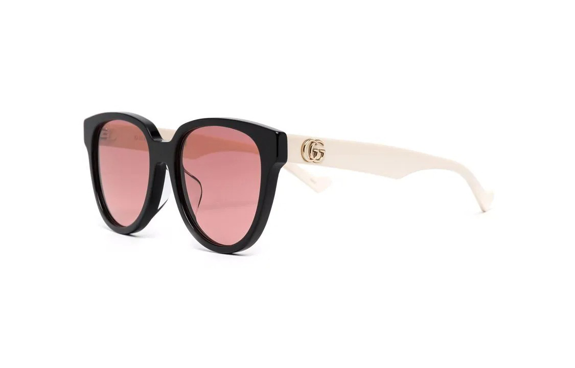 

Овальные солнцезащитные очки в оправе GUCCI для женщин