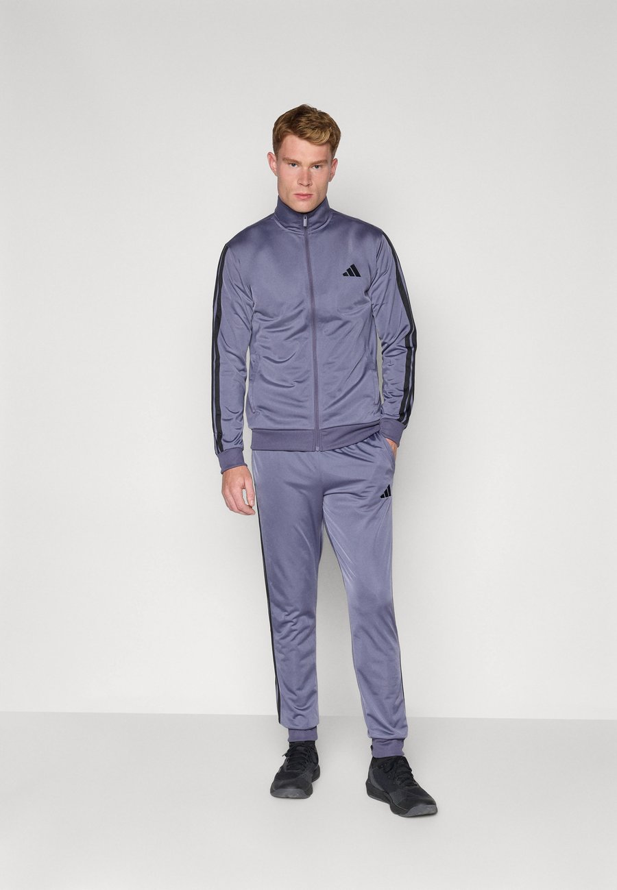 

Спортивный костюм Adidas Sportswear M 3S TR TT TS SET, Preloved Violet/Blue